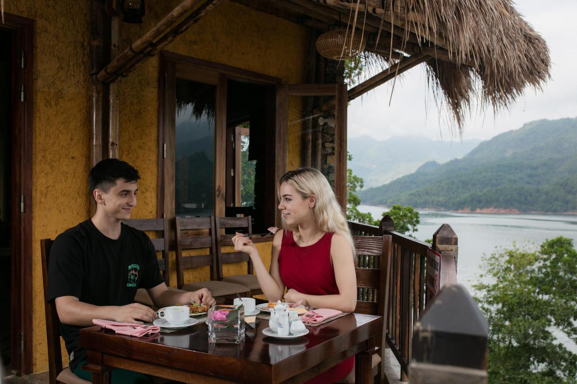 Mai Chau Hideaway Lake Resort Exterior foto